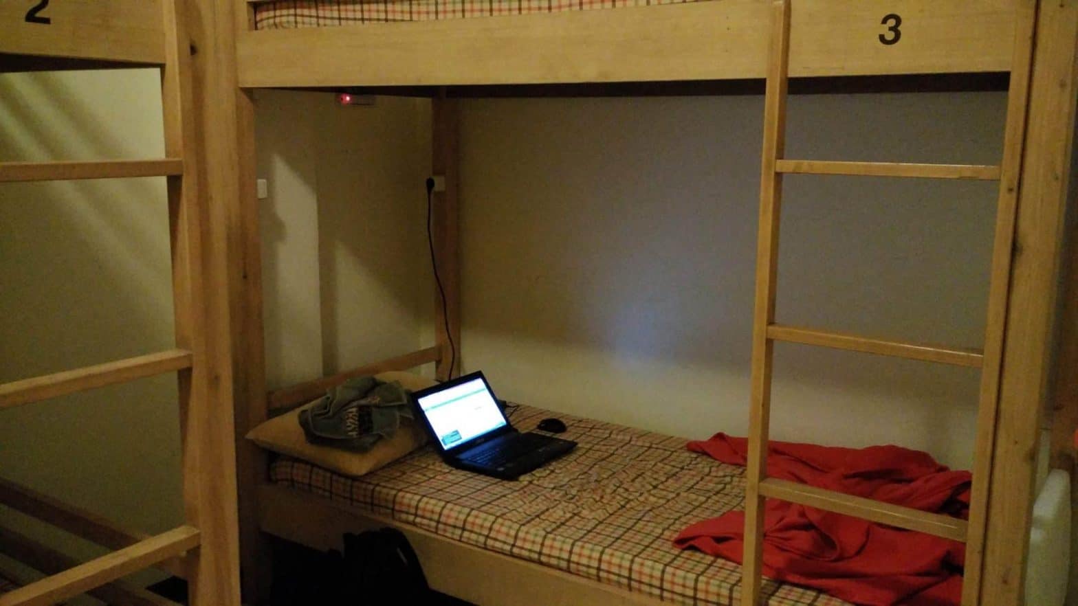 Kamar-Kamar Backpacker di Jakarta 1 Kamar-Kamar Backpacker di Jakarta